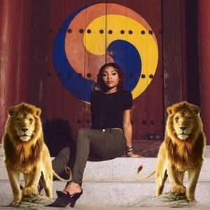 Meet your Posher, Nia